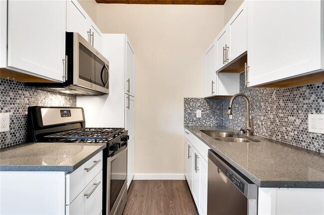 Photo - 6311 Felix Ave