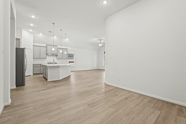 Photo - 1420 Florecer Ln