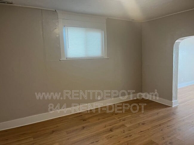 Photo - 510 E Franklin St