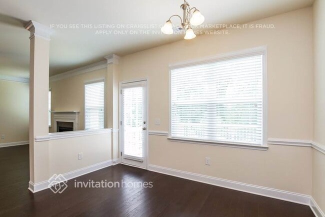 Photo - 126 Bushney Loop