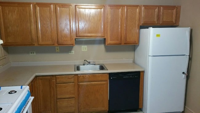 Photo - 5515 Black St Unit 3