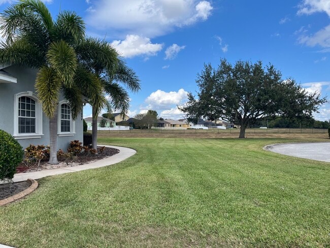 Photo - 1895 Orangewood Ct