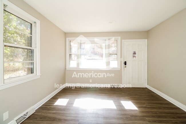 Photo - 2225 Lorick Ave