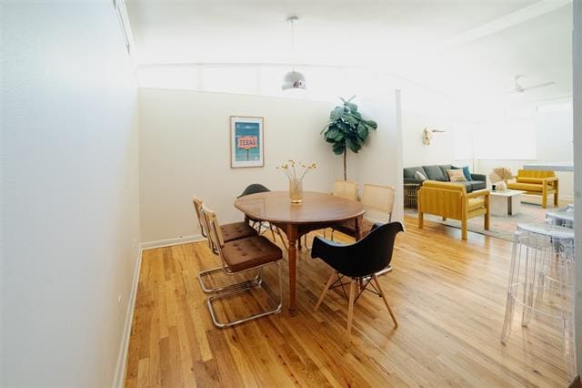 Photo - 3259 Binyon St