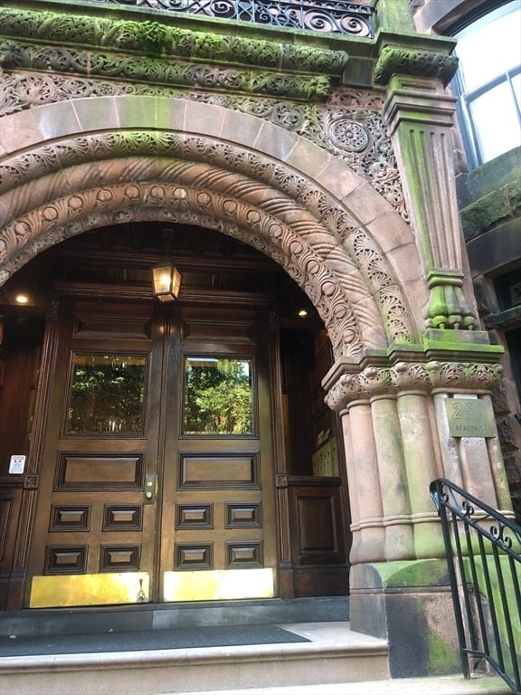 Photo - 259 Beacon St Unidad 72