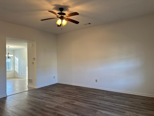 Photo - 321 Switchgrass Cove