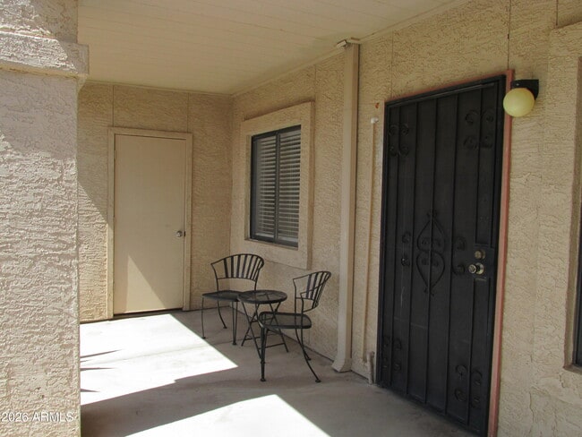 Photo - 1440 N Idaho Rd