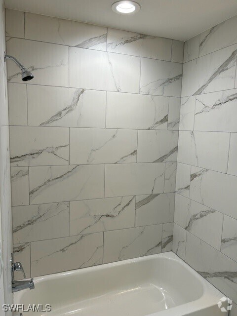 Building Photo - 3320 Skyline Blvd Unit 104 Rental