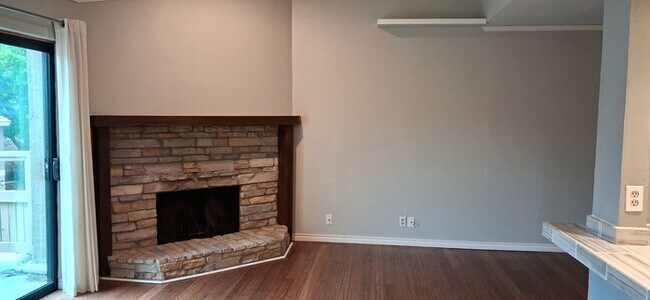 5200 Martel Ave Unit 11J