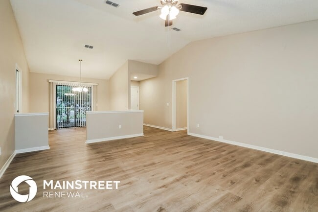 Photo - 8407 Rampart Rd
