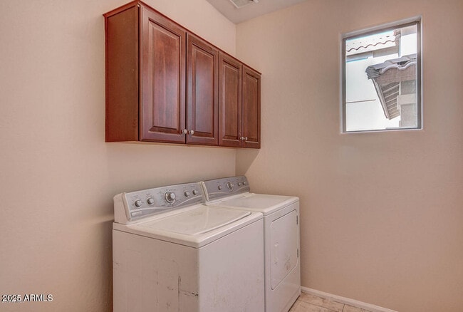 Photo - 1215 W Dana Dr