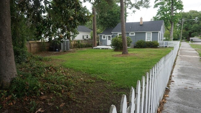 Photo - 2120 Brandon Rd