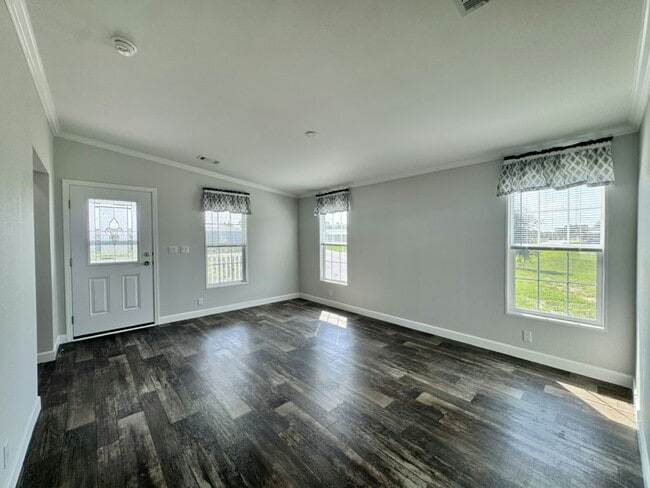 Photo - 10796 SW 32nd Ave