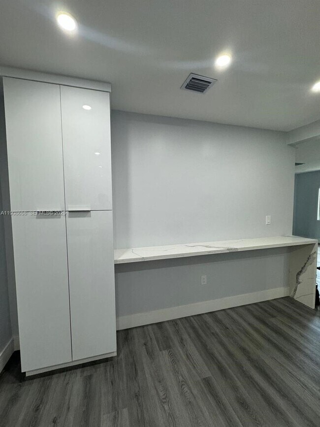 Photo - 1230 NW 70th St