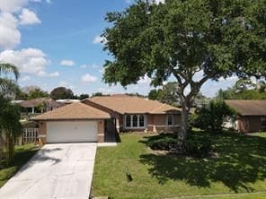 Photo - 790 SE Ablett Ln