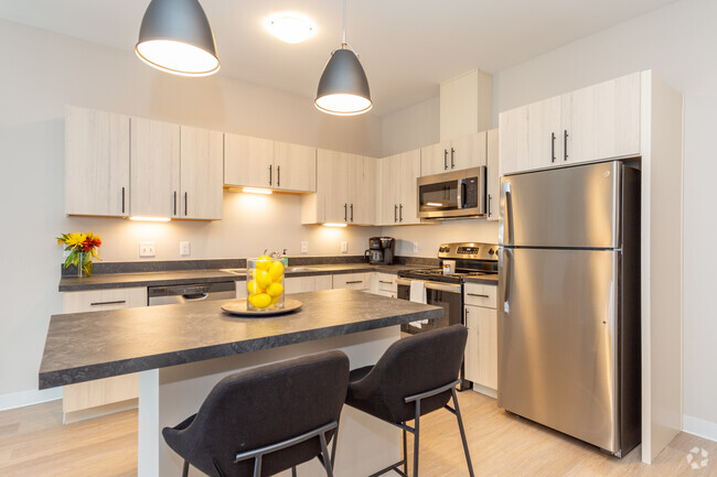 Gourmet Kitchen (Carrara) - HoM Flats at 28 West Rental