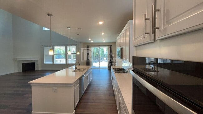 Photo - 928 Gilpin Cir
