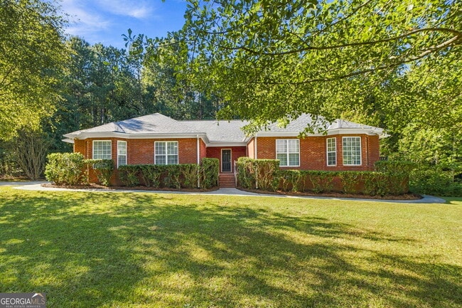 100 Bluebird Ln