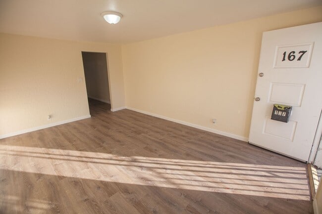 Photo - 165-167 Miriam St Unit #167