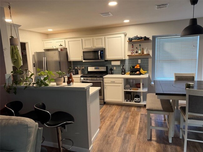 Photo - 1504 Sleepytime Trail