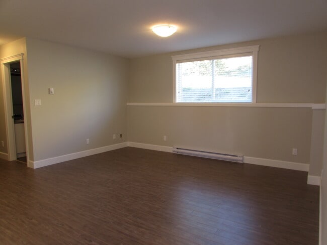 Photo - 177 Armins Pl