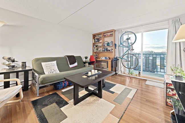 Photo - 12 Ellery St Unit 603