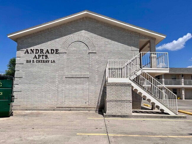Photo - 216 E Cherry Ln Unidad 9