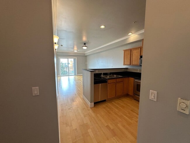 Photo - Downtown 1 Bed, 1 Bath Condo with Bellingham Bay View