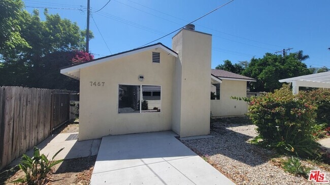 Building Photo - 7467 N Forbes Ave Rental