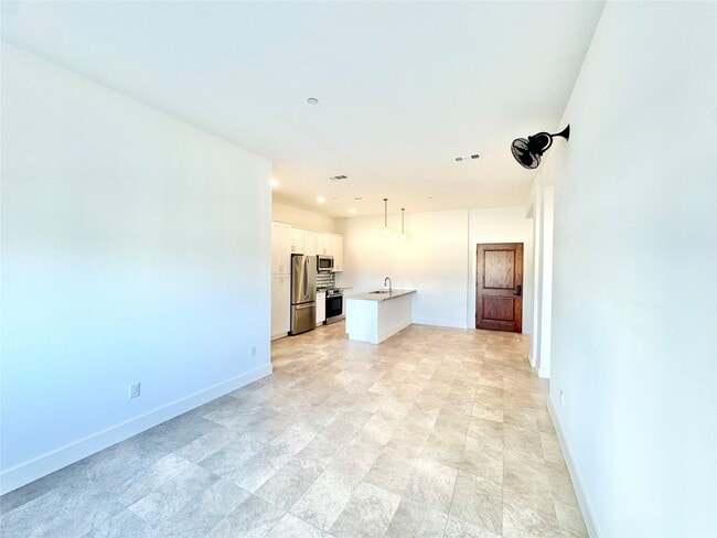 Photo - 2102 Mechanic St Unit 304