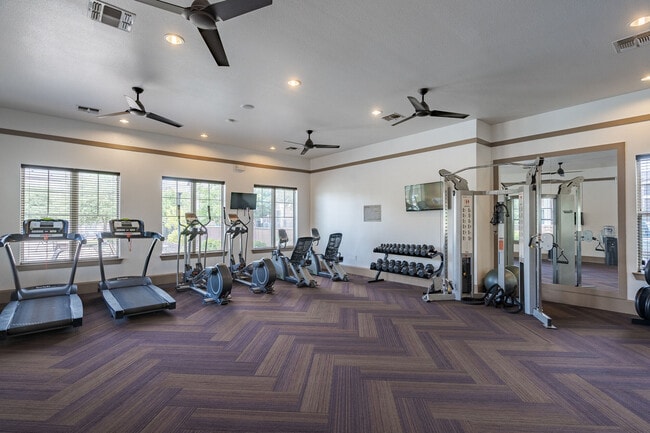 Tradewinds Apartments