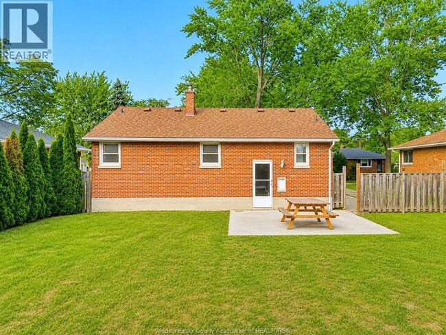 Photo - 3621 McKay Ave