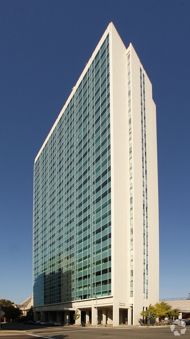 Photo - Tower Plaza Apartments