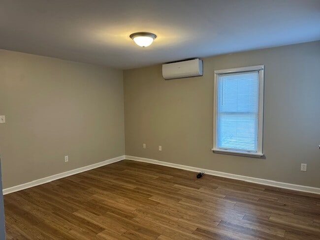 Photo - 142 S 29th St Apartamento Unidad B