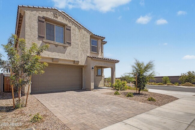 17558 W Luke Ave
