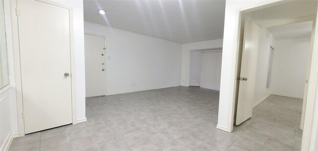Photo - 800 Post Oak Blvd Unit 10