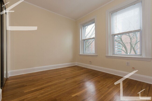 Photo - Charming 4 Bedroom-No Broker Fee