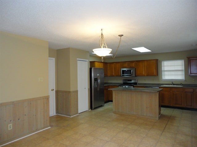 Photo - 1332 Clove Ct