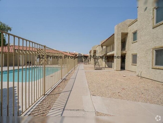 Building Photo - 2220 W Dora St Unit 220 Rental