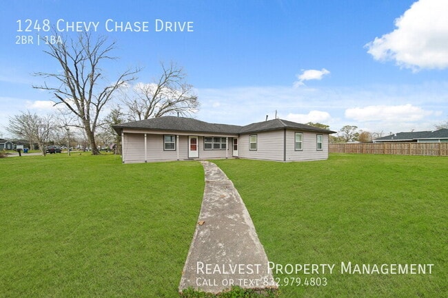 Building Photo - 1248 Chevy Chase Dr
