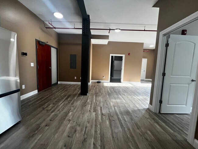 Photo - 70 Webster St Unidad 102