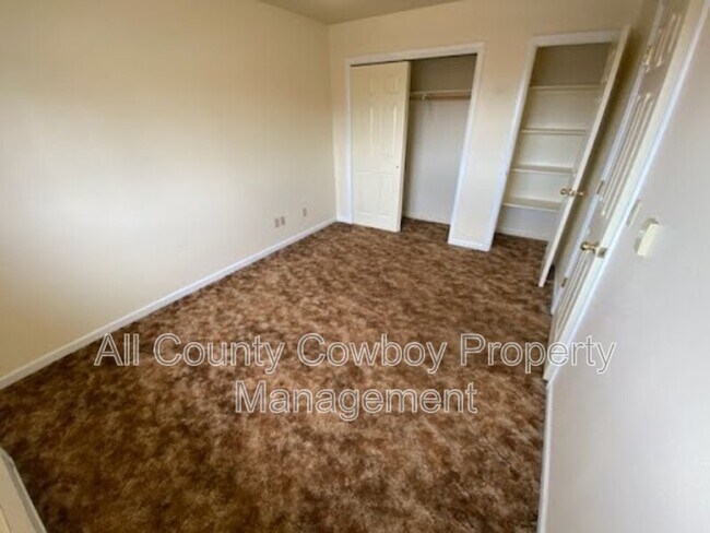 Photo - 509 E Curtis St Unidad Apt. 204