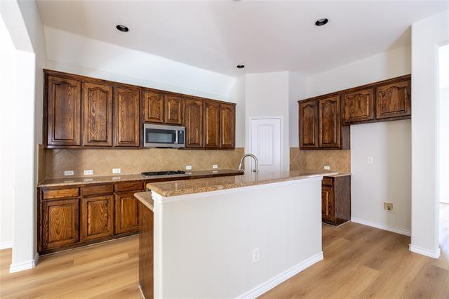 Photo - 5708 Silver Buckle Dr