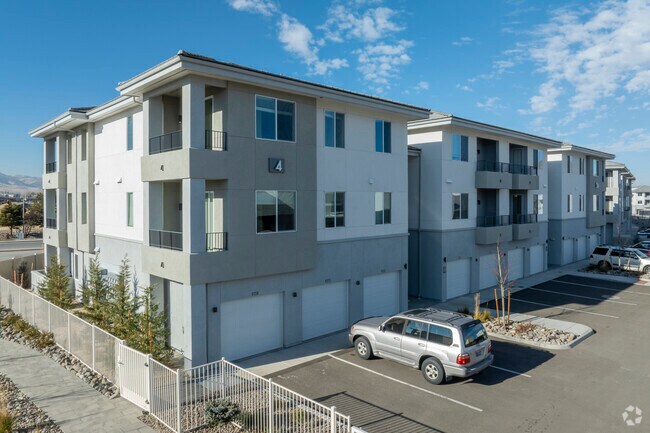 Picture Idea: Palomino Apartments Reno Nv