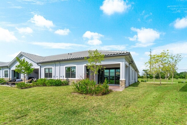 Photo - 7640 N Blue Spring Dr