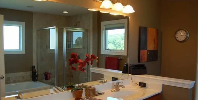 Photo - 1613 S 50th Pl