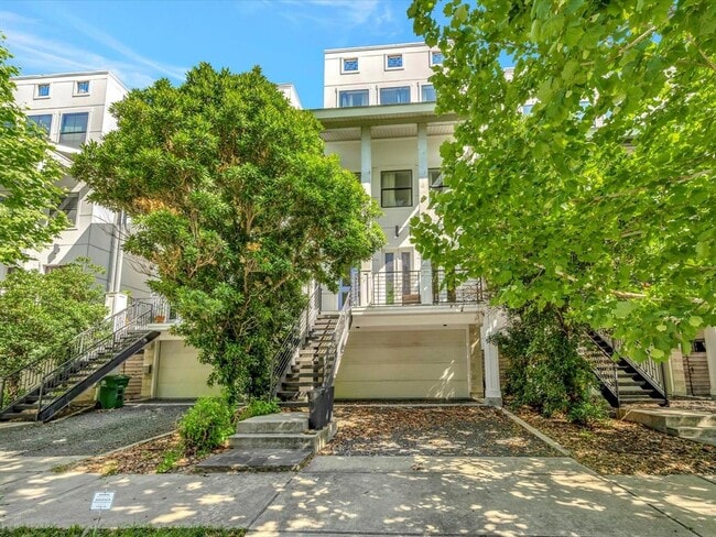 Photo - 1412 Wrightwood St