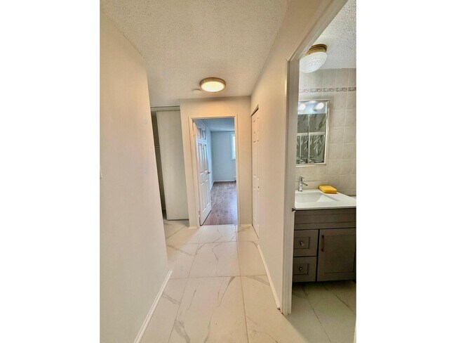 Photo - 23 Rue de la Soeur-Jeanne-Marie-Chavoin