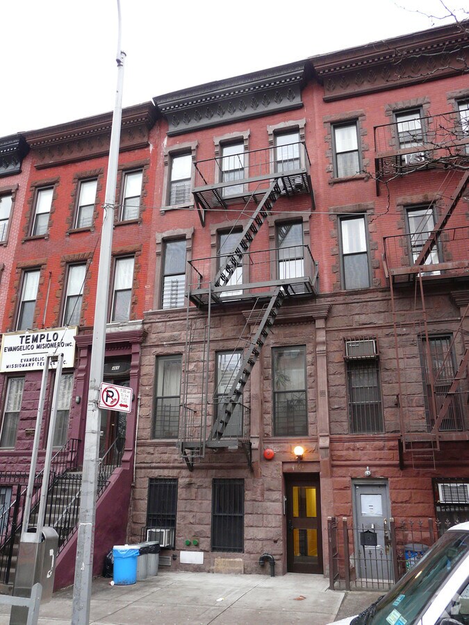 Photo - 464 E 138th St