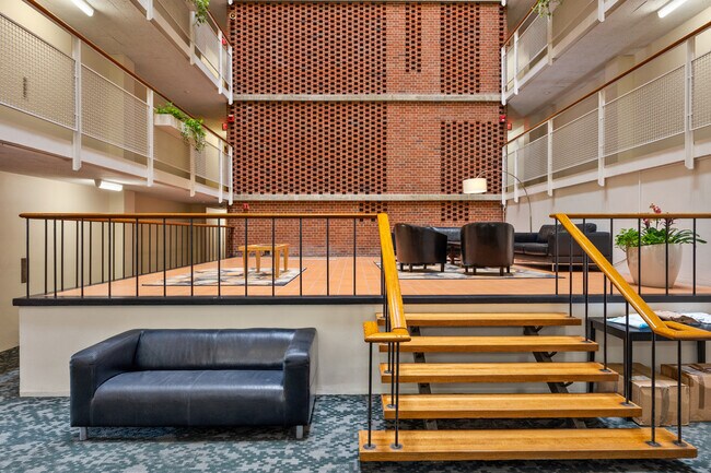 Photo - 29 Concord Ave Unit 715